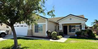 Beautiful single level home on a cul-de-sac. Gallery 1
