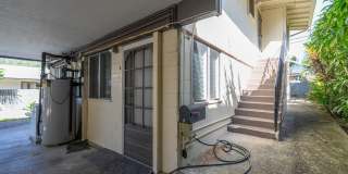 $2400 / 2 Bed / 1 Bath / 2 Parking IN KALIHI Gallery 14
