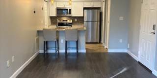 7596 Lakeside Village Dr Gallery 1