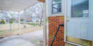 Charming Shandon Corner Lot Home – Hardwood Floors, Fenced Yard + $500 Off 1st MONTH'S Rent! Gallery 26