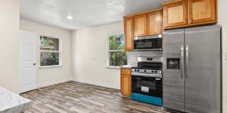 906 Attas Avenue Gallery 4