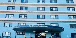 Updated first floor 1BR condo on Bardstown Rd **ALL UTILITIES INCLUDED** Gallery 1