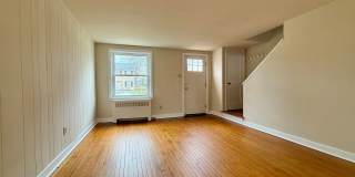 2BD/1BA Townhome Gallery 4