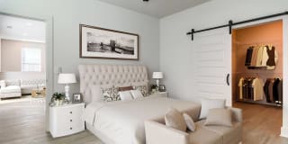 The Collins Luxury Apartments Gallery 7