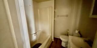 307 School Street Gallery 5