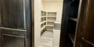 1300 Hickory Street Gallery 8