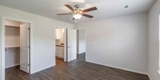 Now Leasing: 2,3, & 4-Bedroom Duplexes at Woodward Park with Attached Garage—Apply Today! Gallery 15