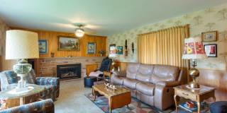 Spacious 3 Bedroom Home with Oversized Family Room & Covered Outdoor Living! Gallery 10