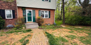 4 Bedroom, 2.5 Bath Townhouse Gallery 3