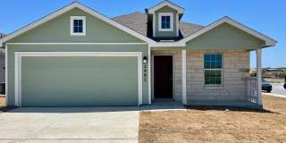 Awesome 4 Bed / 2 Bath -  Located in Voss Farms, NBTX Gallery 1