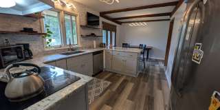 Room in 7 Bedroom Home at Ranson Rd Gallery 24