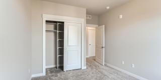 Beautiful 3 Bed 2.5 Bath Townhome with 2 Car Garage in Longmont Beautiful 3 Bed 2.5 Bath Townhome with 2 Car Garage in Longmont Gallery 23
