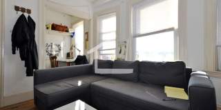 Fabulous Fenway 2-bed with Heat/Hot Water Included Gallery 4