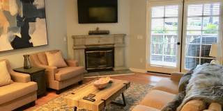Stylish Fully Furnished 3BR/2BA Home in Charming Hillcrest Gallery 1
