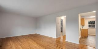 121 Regency Park Gallery 5
