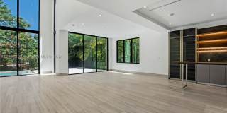 345 W 46th St Gallery 10
