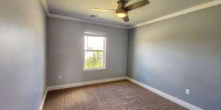 3 bed, 2 bath home in Shawnee! Gallery 33
