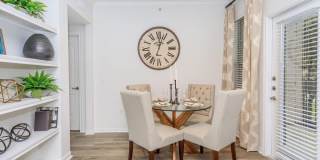 Woodland Point Gallery 25