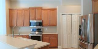 Annual Rental: Luxurious 4 Bedroom 3 bath POOL home in Woodlands of Rivendell! Just Blocks form Pineview School Gallery 27