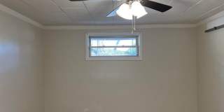 West Knoxville 37922 - 1 bedroom apartment with updated interior - Contact Mac Tobler (865)755-3075 West Knoxville 37922 - 1 bedroom apartment with updated interior - Contact Mac Tobler (865)755-3075 Gallery 12