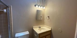 1284 High Road - Two Bedroom/Two Bath Townhome Gallery 14