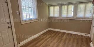 One bed one bath house available NOW! Gallery 9