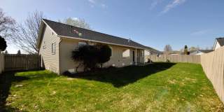 3 bed 2 bath rancher with office Gallery 32