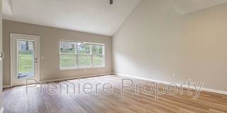 7957 Parallel Pkwy Gallery 3
