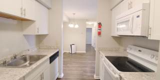 First Floor 2 bedroom condo for rent! 1112-1 Blue Ridge Dr Gallery 9