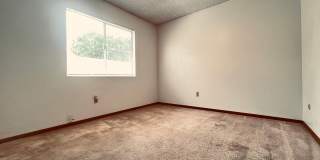 Reduced Rent-Mira Mesa 3 Bedroom 2 Bath Home for Rent Gallery 13