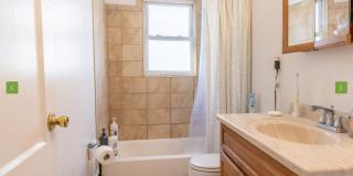 ALL UTILITIES INCLUDED & Free Bi-Weekly Pro Cleaning.  Spacious Rooms and 2 full baths. Gallery 10