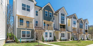 2033 Maple Vw Ln Gallery 1