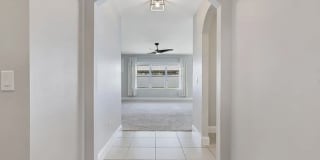 2736 Summerglen Lane Gallery 4