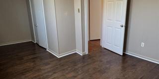 116 E Edgewater Avenue Gallery 18