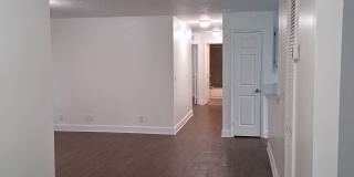 1744 West 28th Street Gallery 5