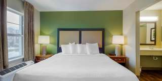 Detroit - Novi - Orchard Hill Place Gallery 6