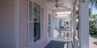 947 HEMINGWAY CIRCLE Gallery 57