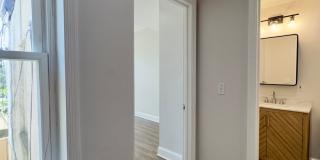Beautiful 3Bed/2.5Bath Home in the City Gallery 9