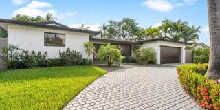2340 NE 194th St, Miami, FL 33180 Gallery 3