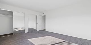 Beautiful Westlake First Neighborhood Family Home w/ Large Backyard with Panoramic Mtn Views Gallery 14