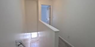 Single Family Home 2 beds 1  Full bath and 1 Half bath Available Now! Gallery 13