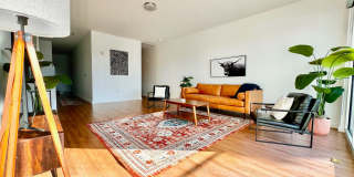 1914 Main St Gallery 3