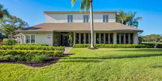 L Estancia Apartments Gallery 1