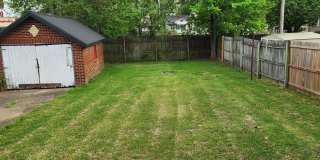 1123 East Blackford Avenue Gallery 11