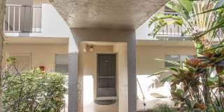 100 East Kentucky Avenue - 1Unit H6 Gallery 1