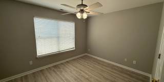 Move in Ready Three Bedroom Townhome in West Ashley Gallery 11