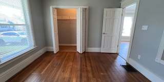 Updated 4-Bedroom Home! Gallery 22