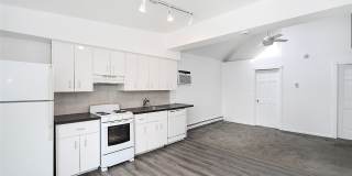 75 Maxwell Avenue Gallery 7