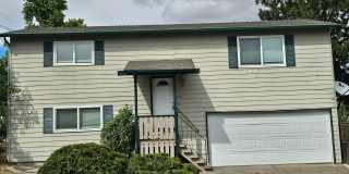 ********Split-level Home on Buff Street******** **UPDATED PICTURES COMING SOON** Gallery 1