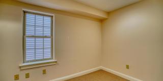 2542 W GIRARD Avenue Gallery 11